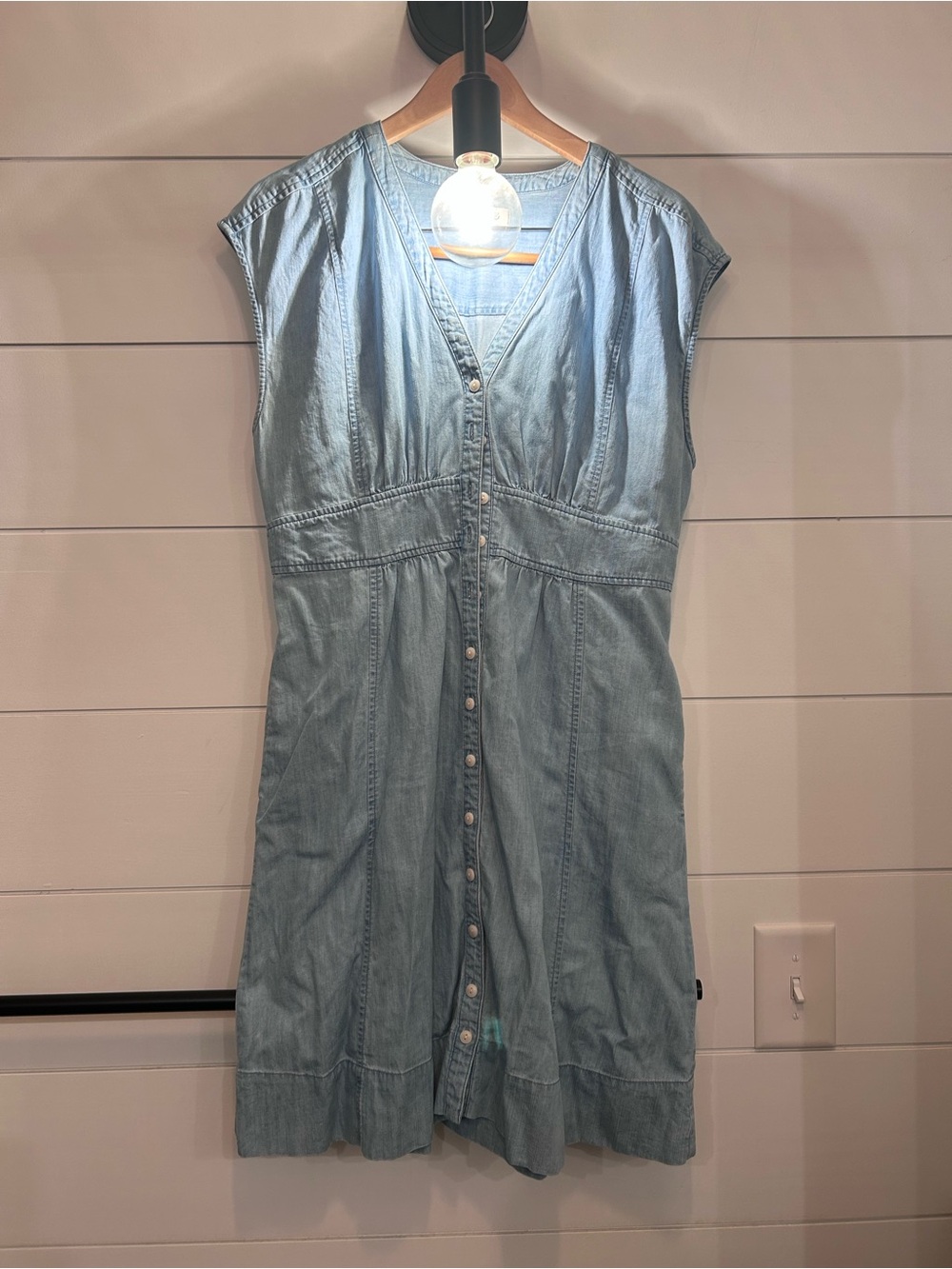 Madewell Light Blue Chambray Button-Front Midi Dress